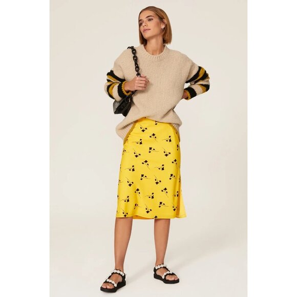 LA DoubleJ Beige Sweater with Black and Yellow Accents - Picture 1 of 1